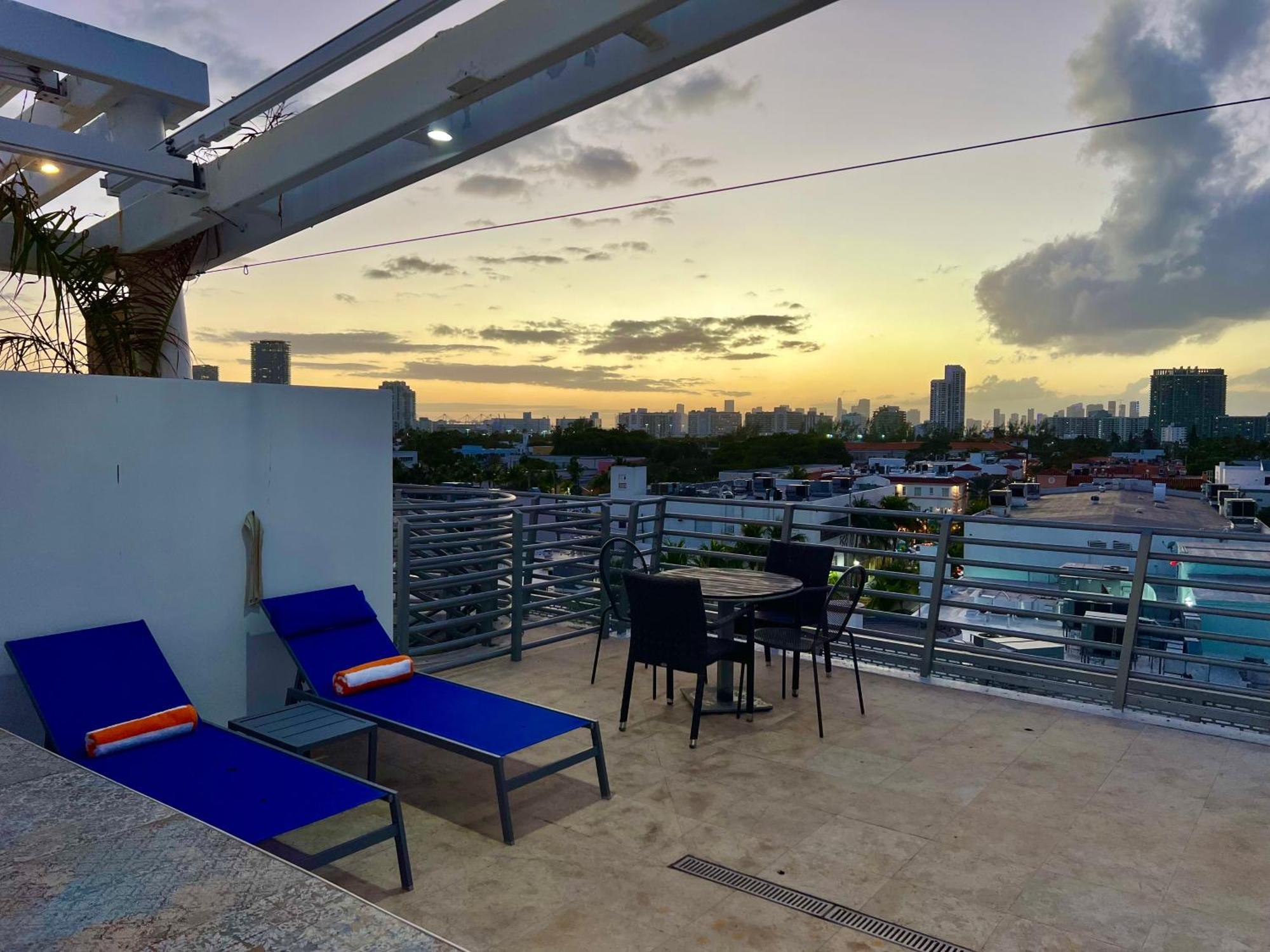 Boutique 3 Min Walk To Apartahotel